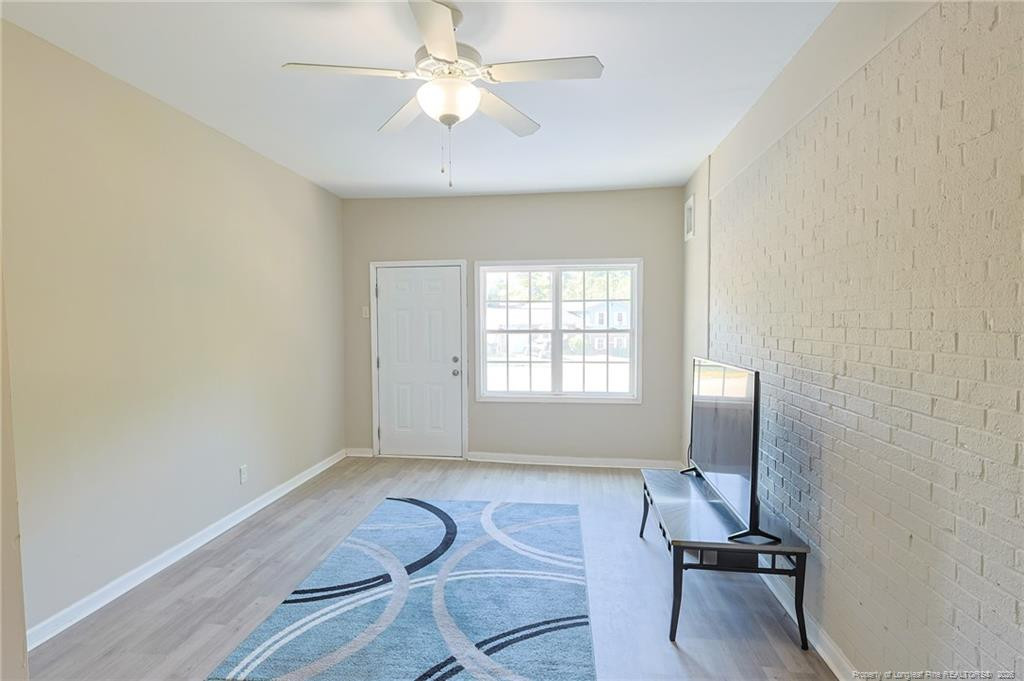 7614 Audrey Ct Court Property Photo 9