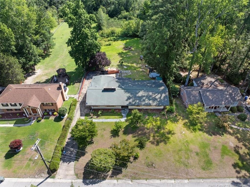 1946 Forest Hills Drive Property Photo 40