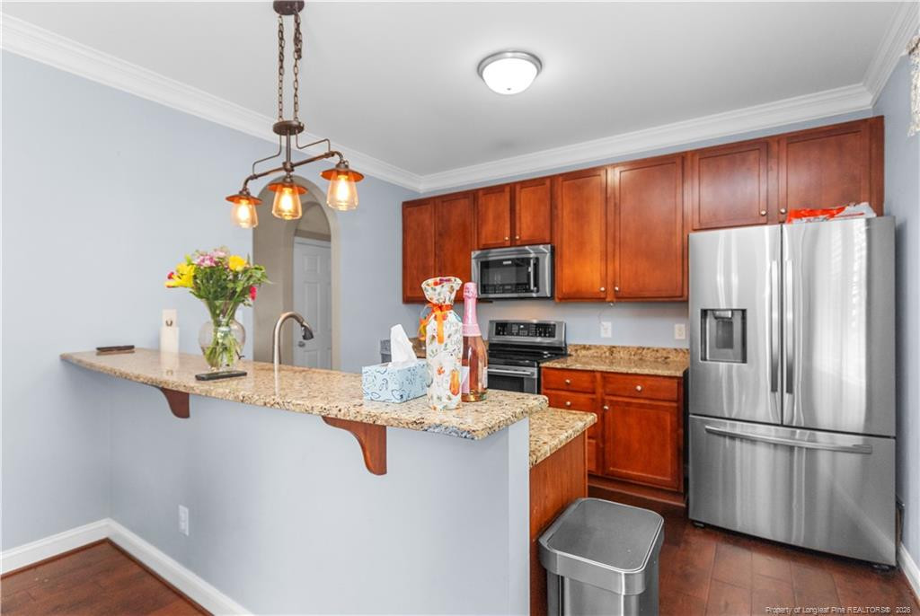 8609 Matchpoint Drive Property Photo 8