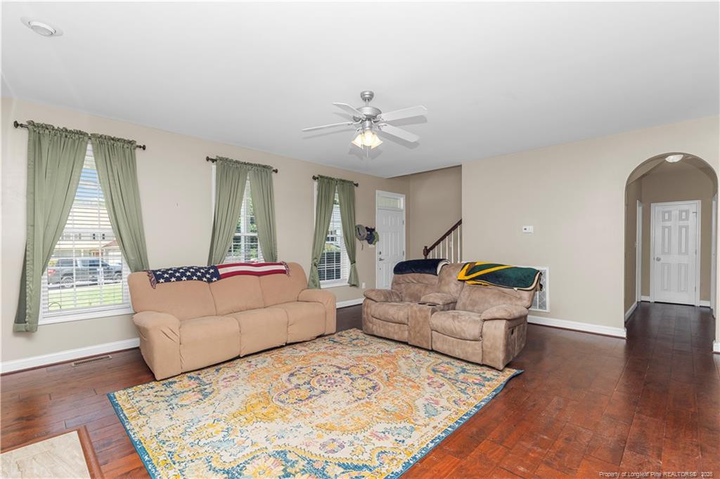 8609 Matchpoint Drive Property Photo 10