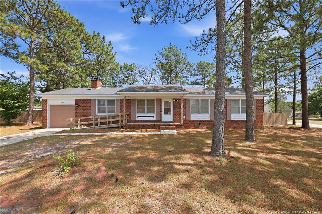 309 Brass Court Property Photo 2