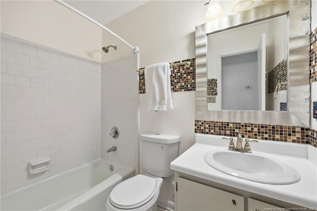 309 Brass Court Property Photo 13