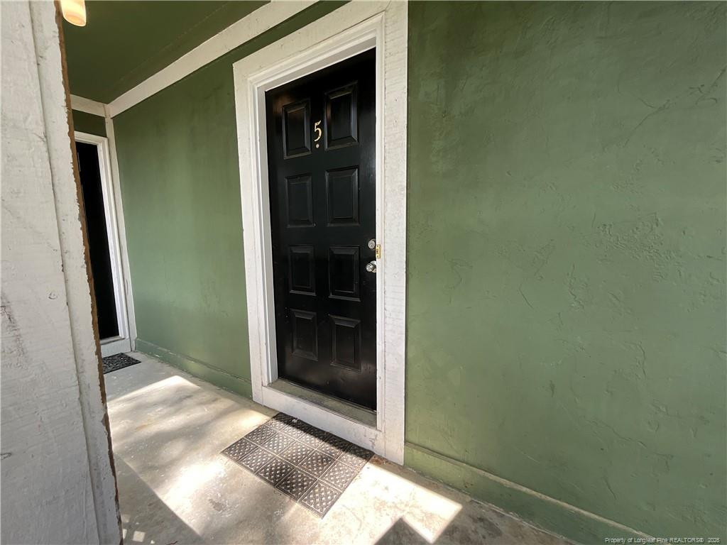 1025 Wood Creek Drive 5 Property Photo 2