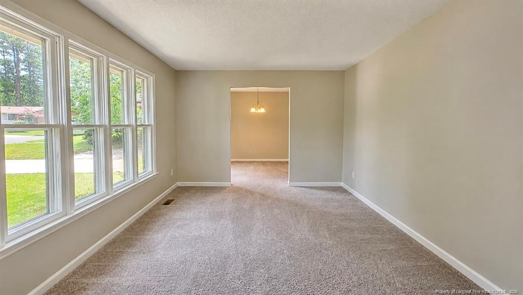1820 Lasalle Avenue Property Photo 7