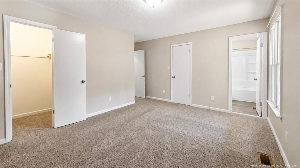 1820 Lasalle Avenue Property Photo 21