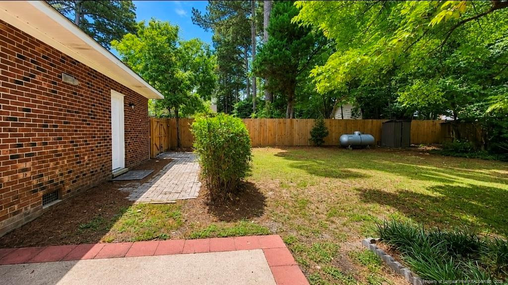 1820 Lasalle Avenue Property Photo 25