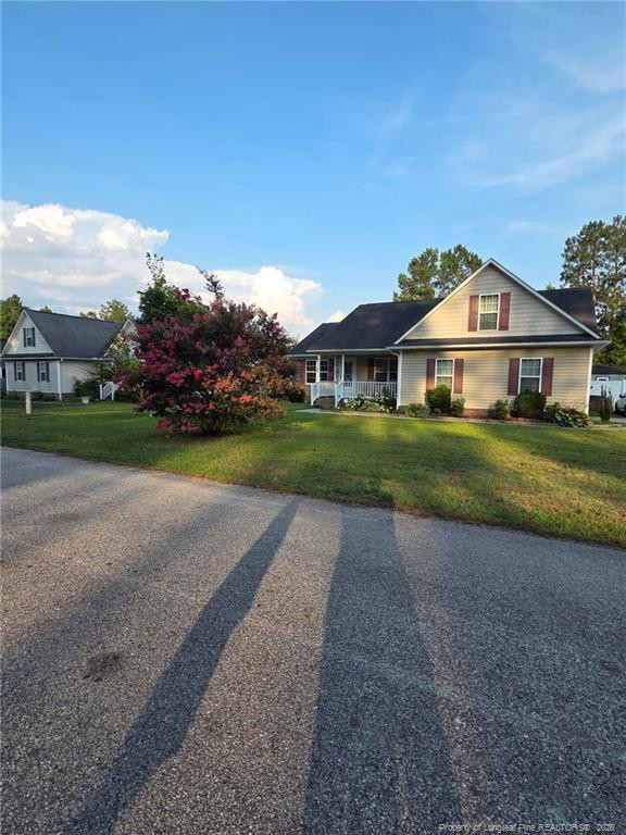 4611 Salem Prince Drive Property Photo 2