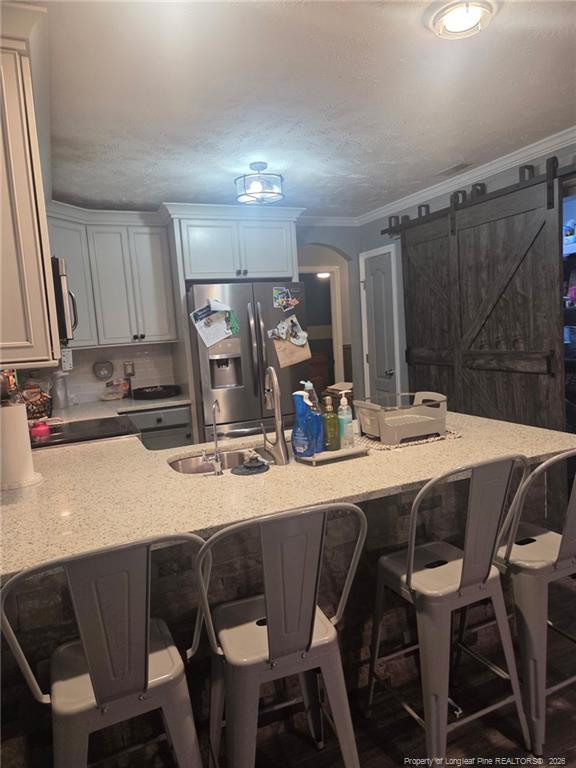 4611 Salem Prince Drive Property Photo 3
