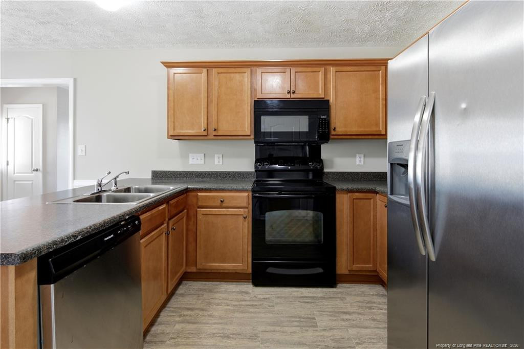 2209 Stornoway Court Property Photo 24
