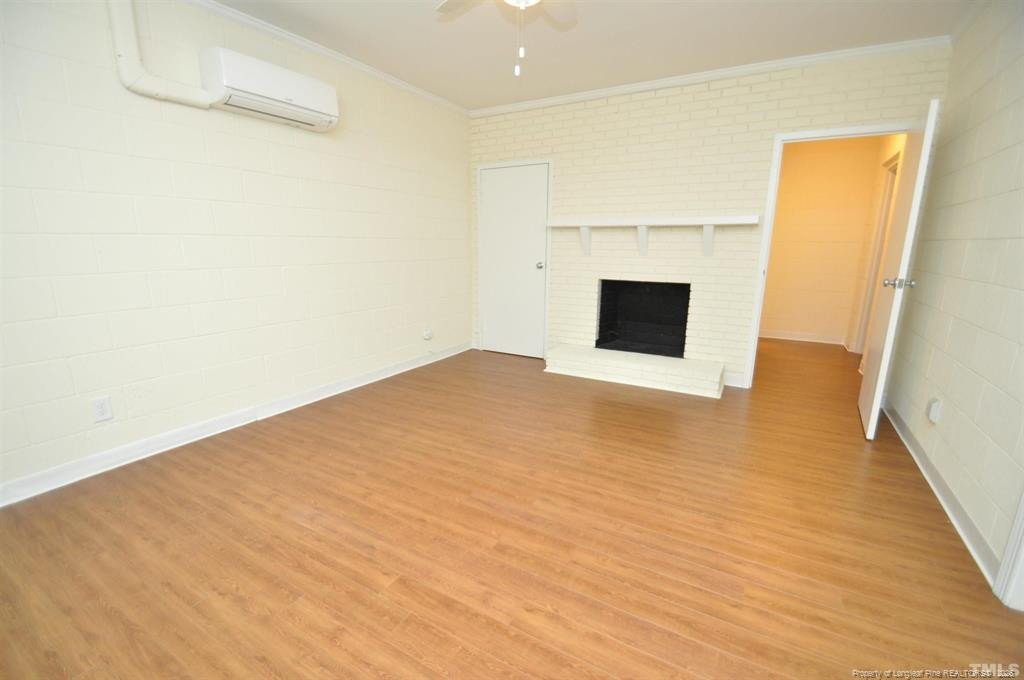 1426 Old Trinity Circle 11 Property Photo 2