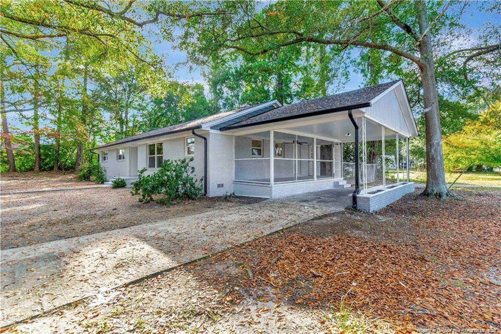 216 Speller Street Property Photo 1