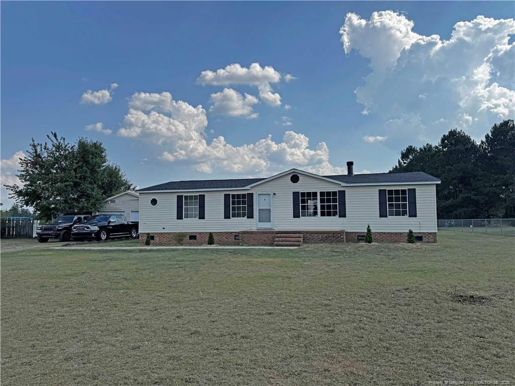 4768 Lobelia Road Property Photo 1