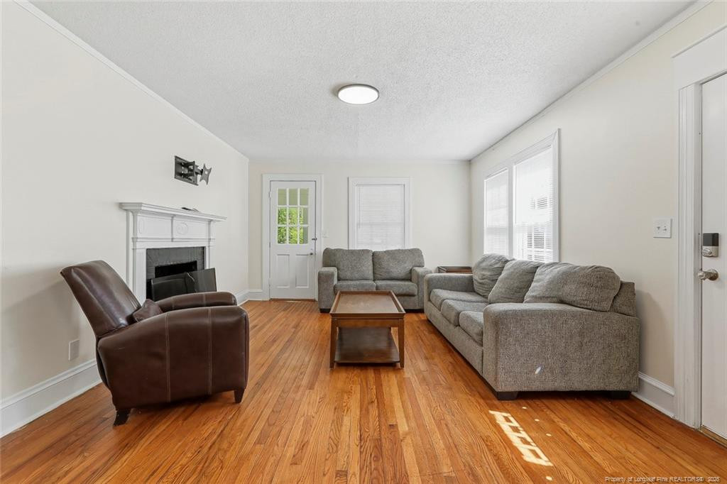 315 S Third Avenue Property Photo 6