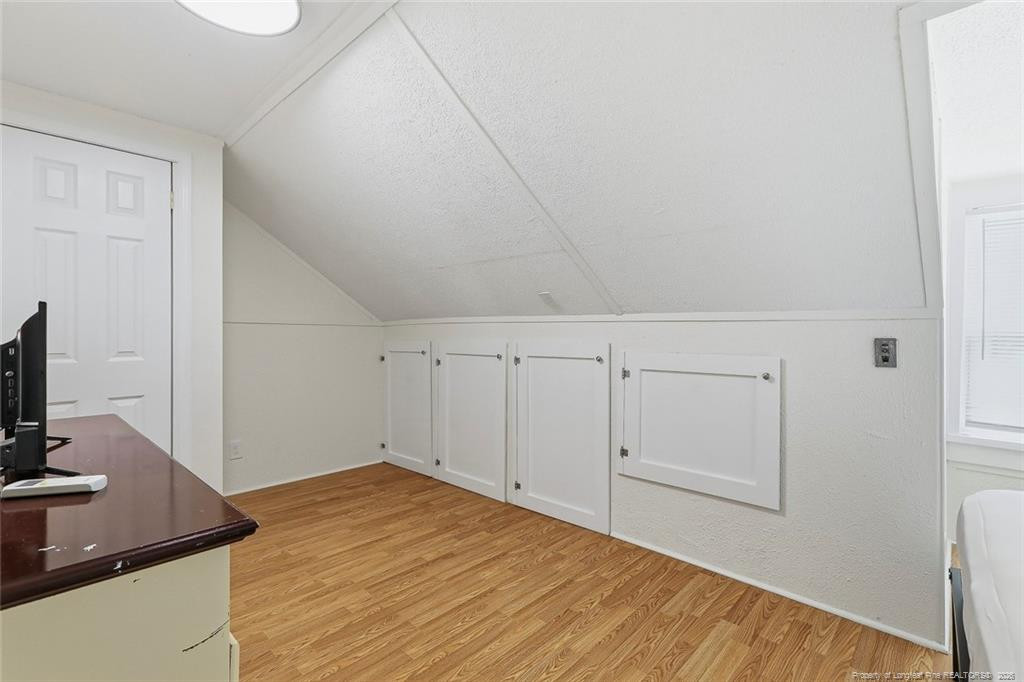 315 S Third Avenue Property Photo 31
