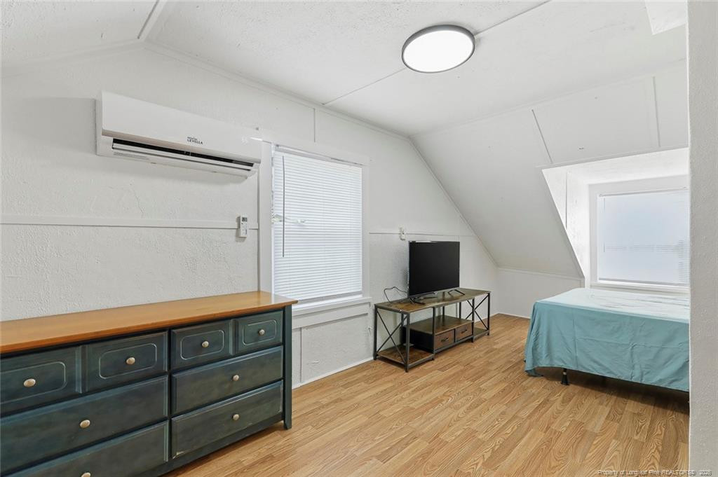315 S Third Avenue Property Photo 35