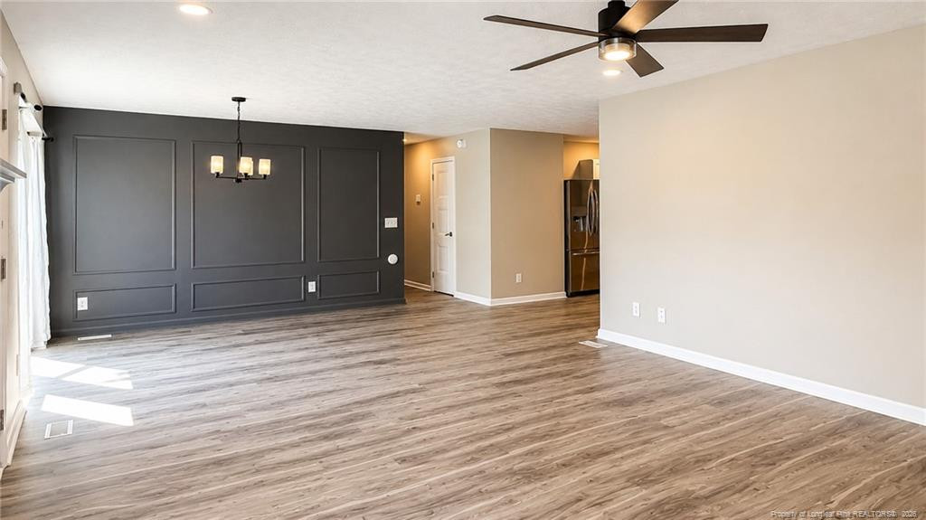 6873 Kingsgate Drive Property Photo 8