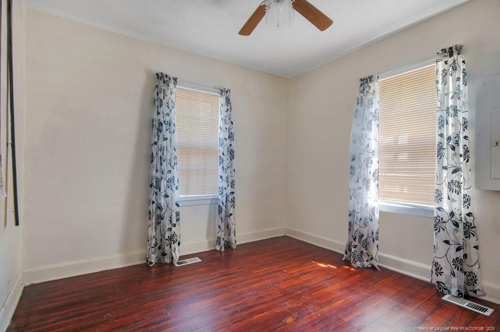 709 Lakeland Street Property Photo 14