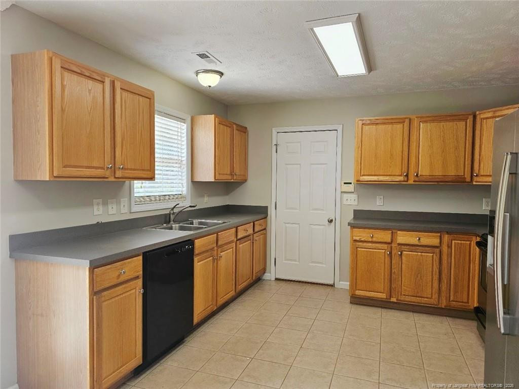 84 Gloucester Courts Property Photo 10