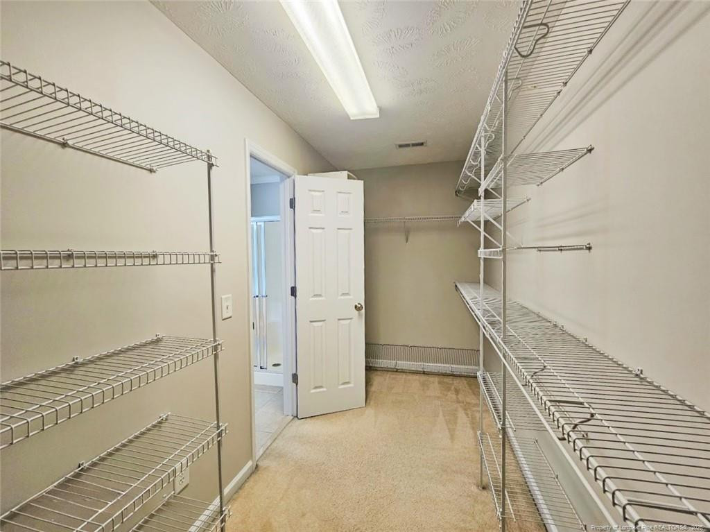 84 Gloucester Courts Property Photo 17