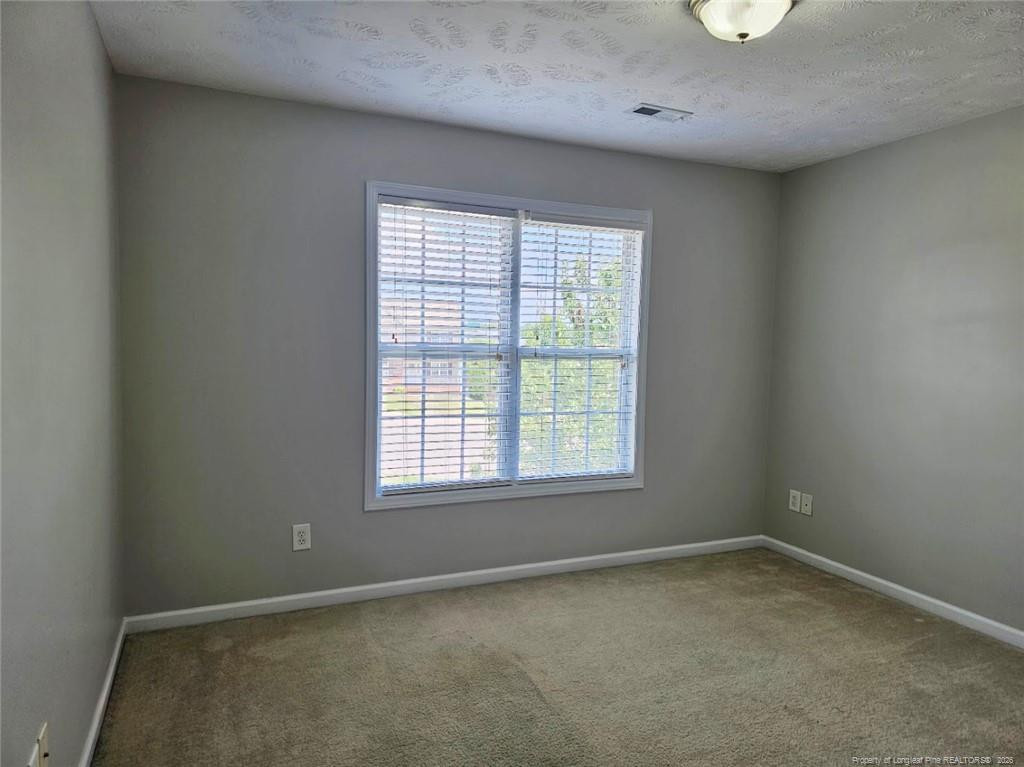 84 Gloucester Courts Property Photo 19
