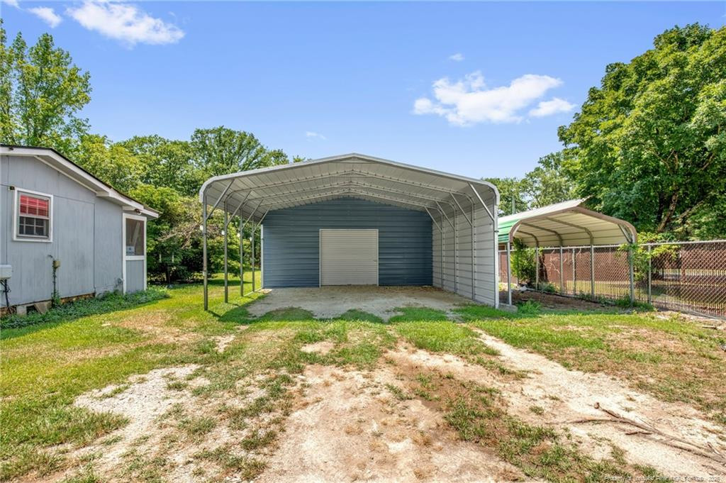157 Flat Rock Lane Property Photo 8