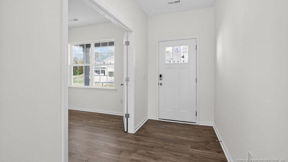 1122 Shoreline Drive Property Photo 2