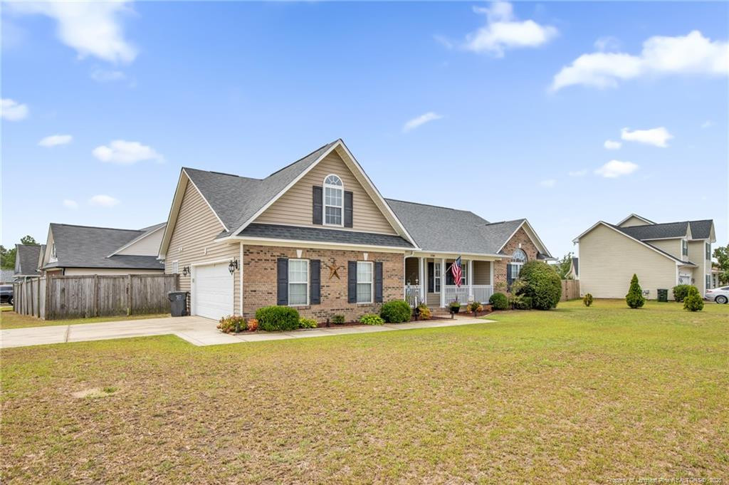 5744 Azure Drive Property Photo 4