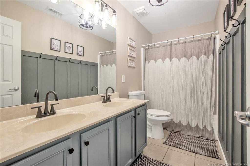 5744 Azure Drive Property Photo 22