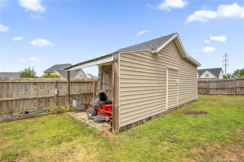 5744 Azure Drive Property Photo 34