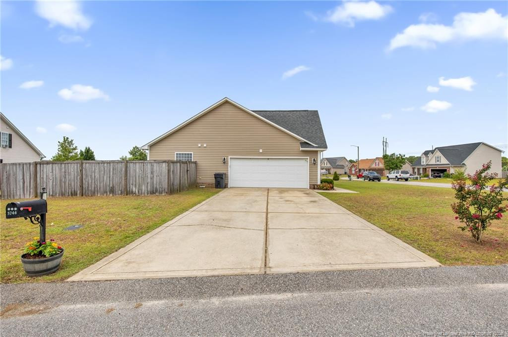 5744 Azure Drive Property Photo 39