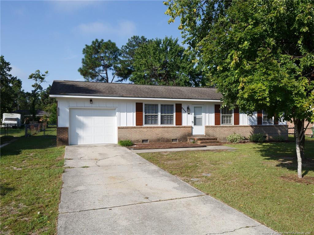 3249 Glenmore Drive Property Photo 2