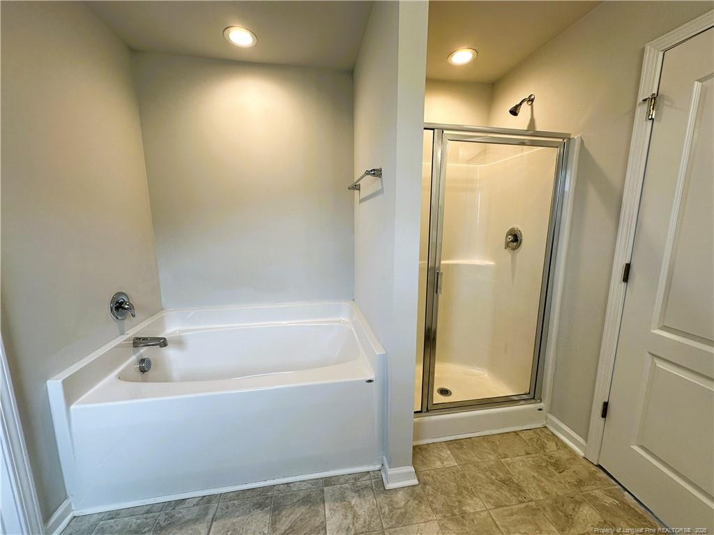 240 Melbourne Drive Property Photo 12