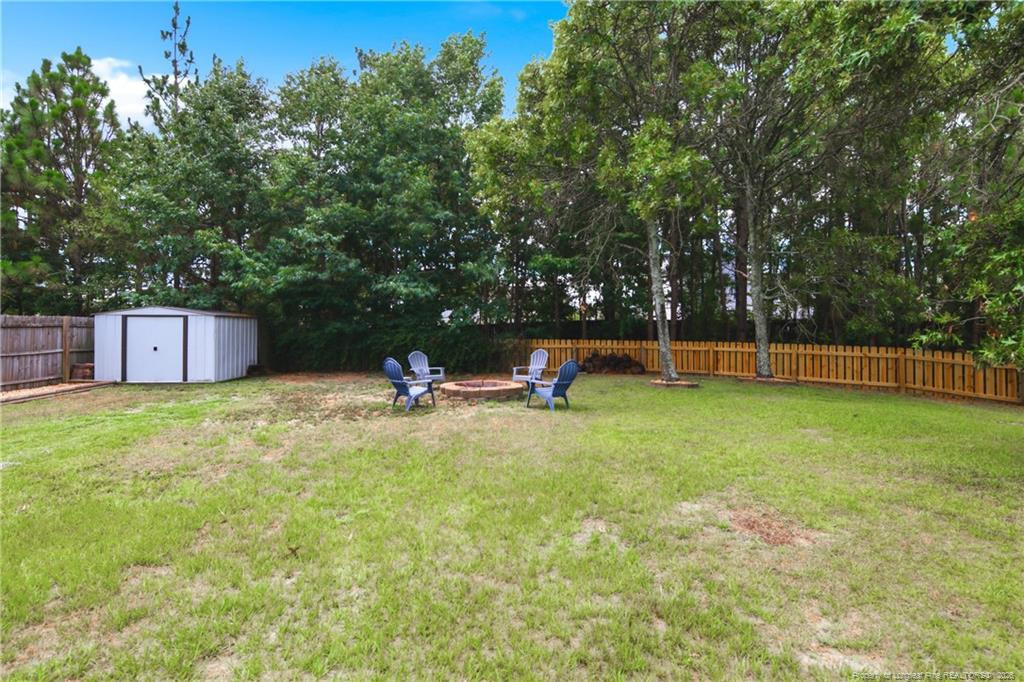 40 Dover Court E Property Photo 50