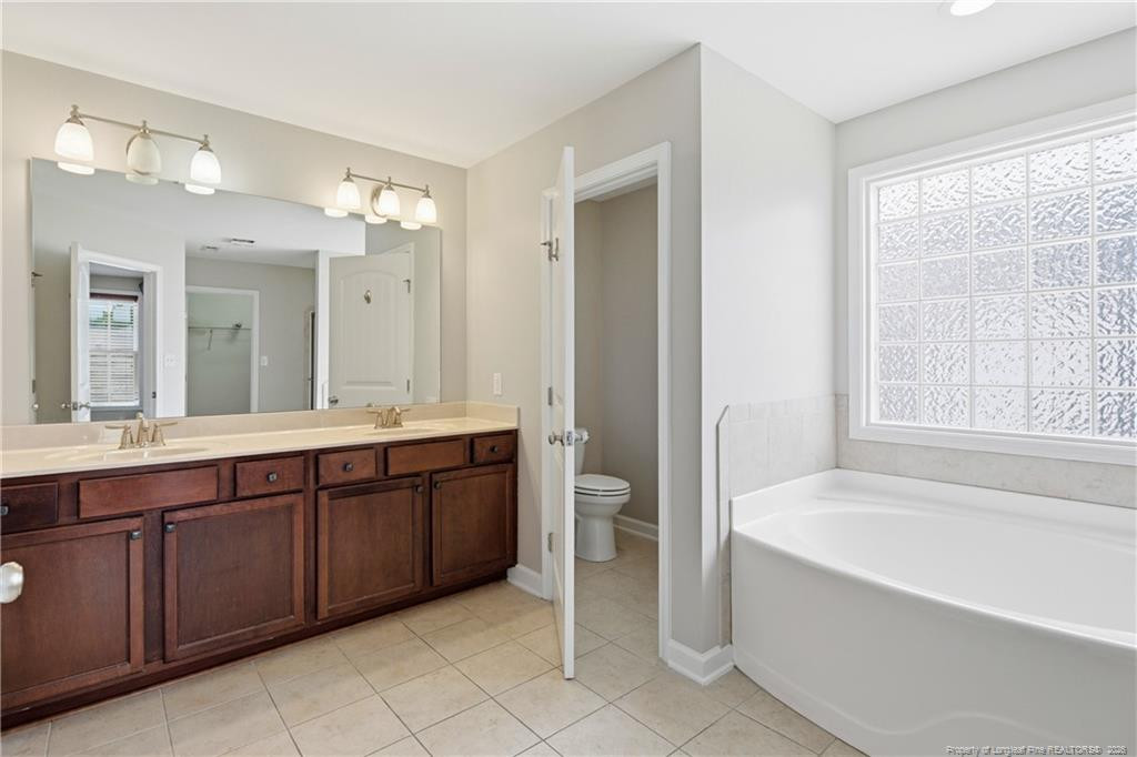 162 Eclipse Court Property Photo 27