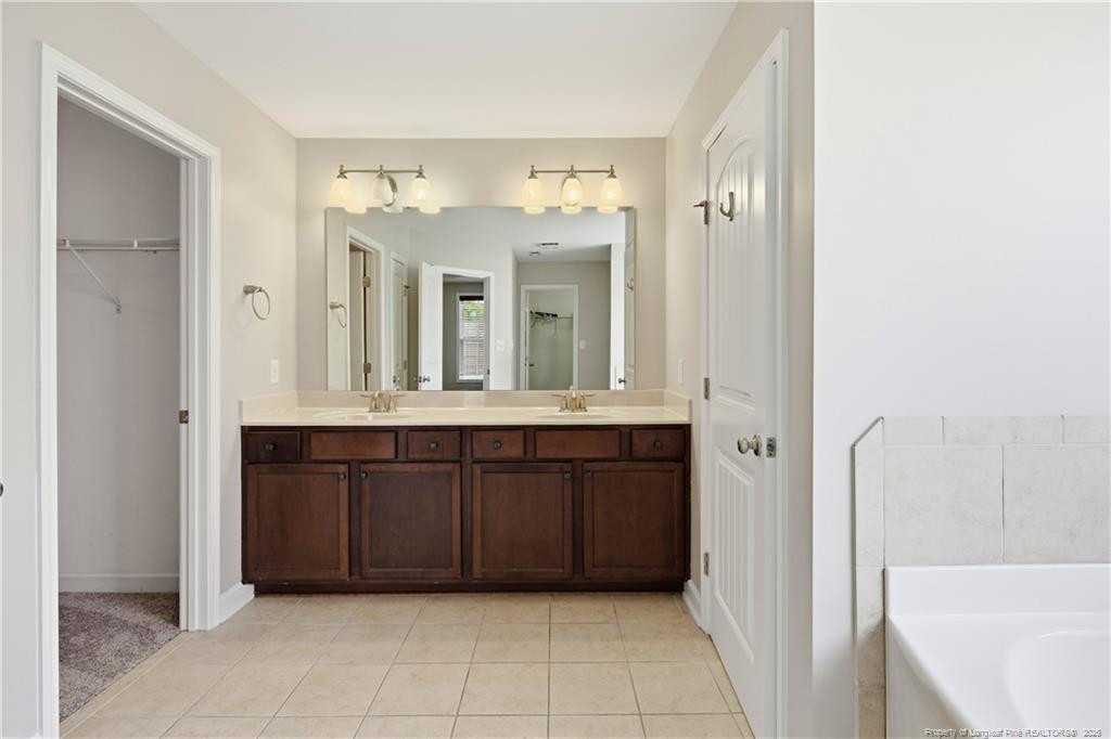 162 Eclipse Court Property Photo 28