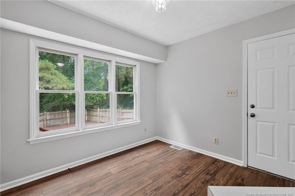 205 Whitechapel Lane Property Photo 11