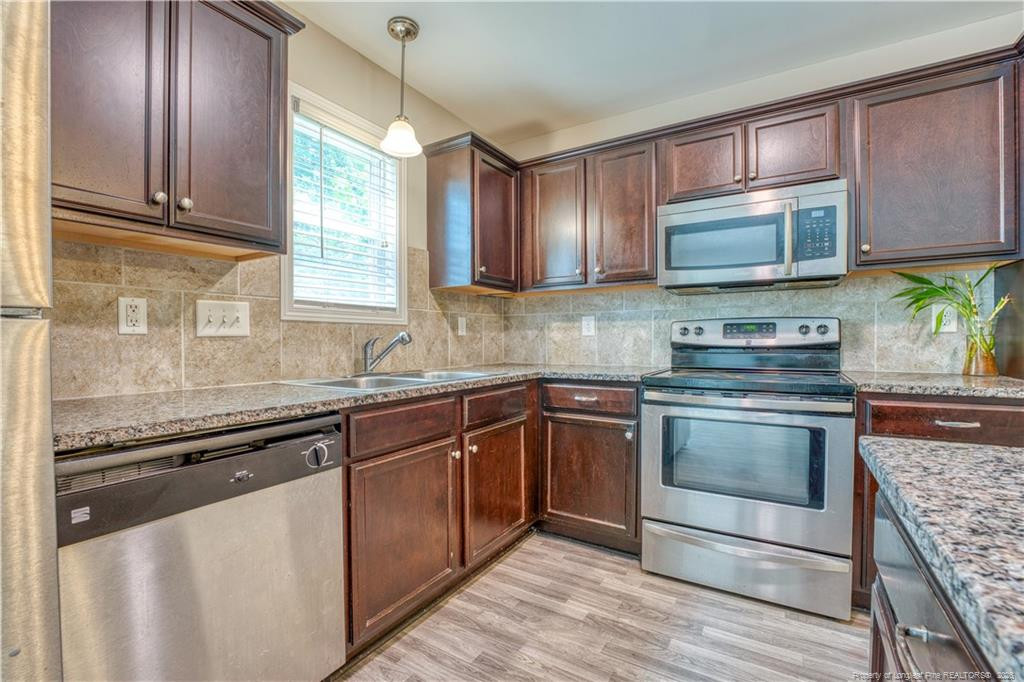 2505 Gardner Park Drive Property Photo 1