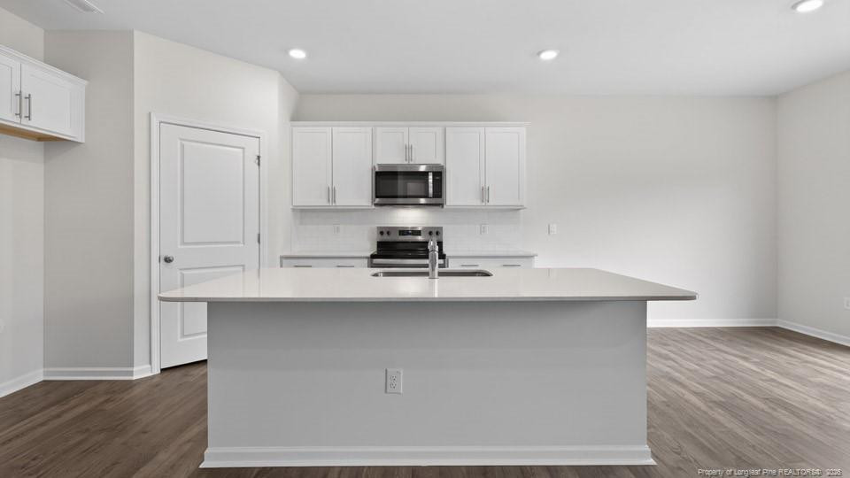 3076 Platinum Circle Property Photo 6