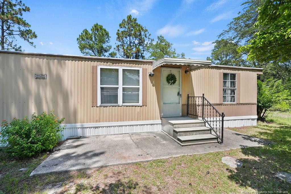 5998 Love Court Property Photo 6