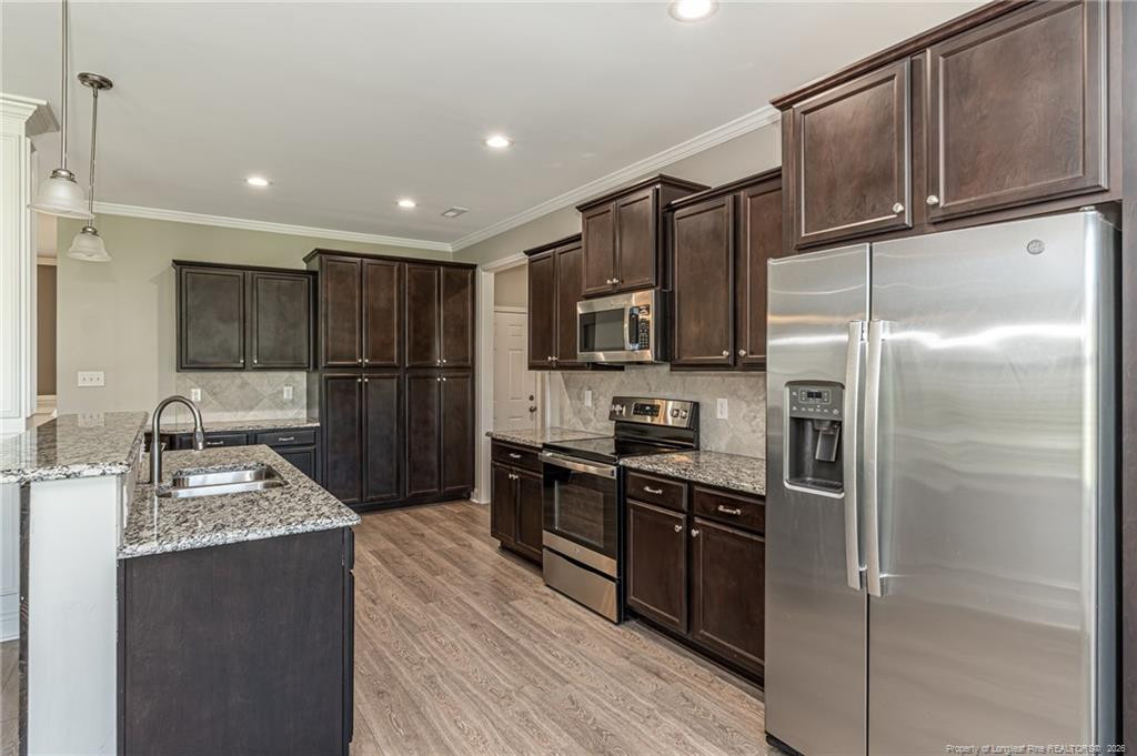 5737 Pooh Avenue Property Photo 14