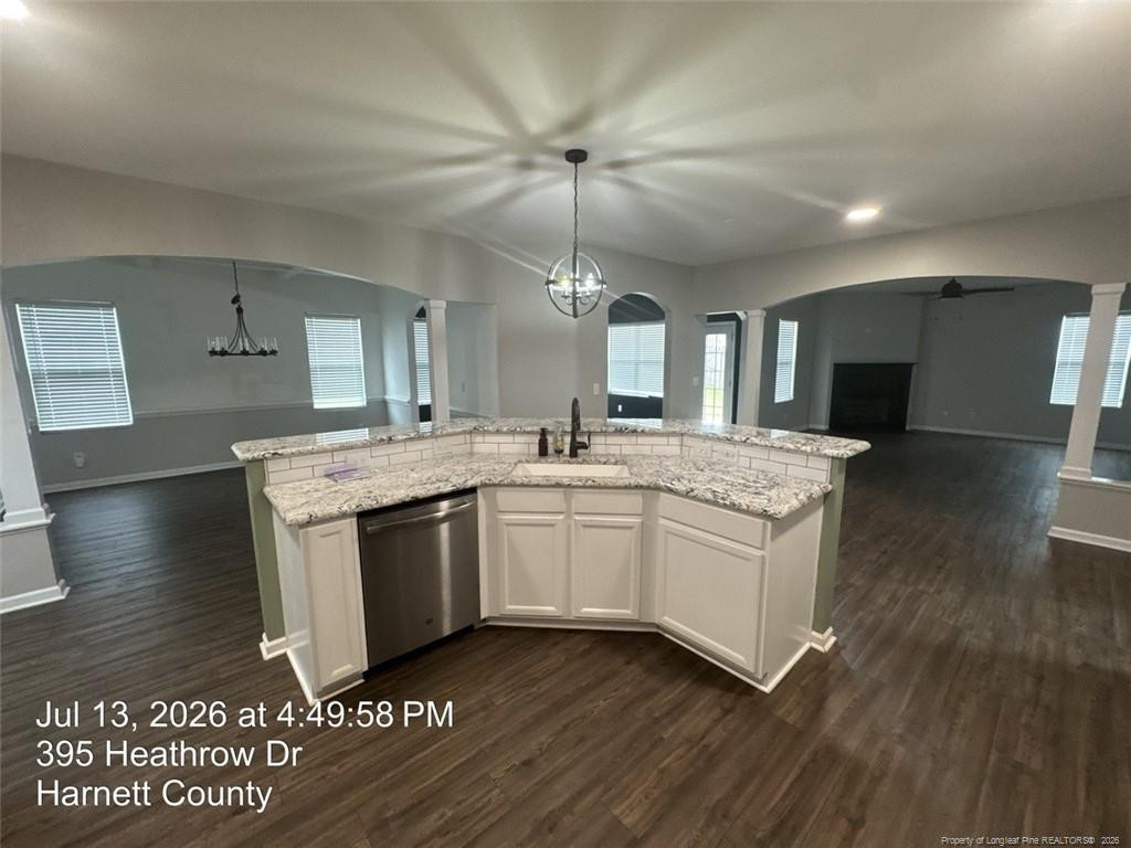 395 Heathrow Drive Property Photo 14
