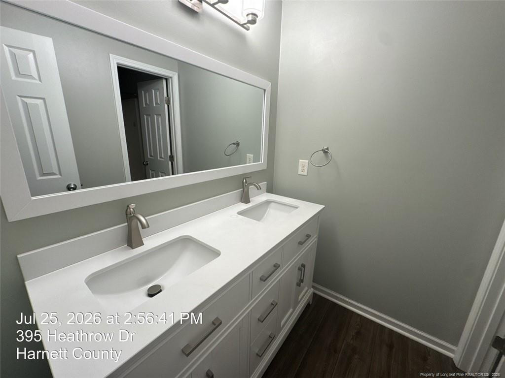 395 Heathrow Drive Property Photo 36
