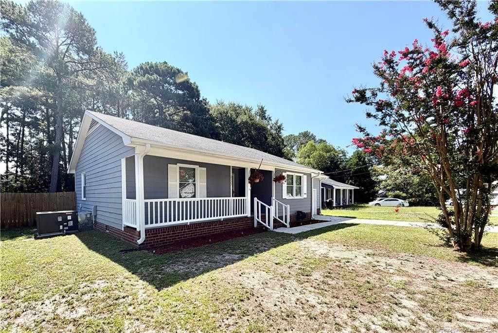 5122 Double Oaks Drive Property Photo 1