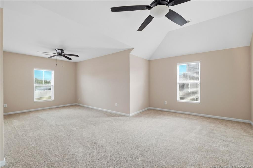 910 Highgrove Drive Property Photo 19