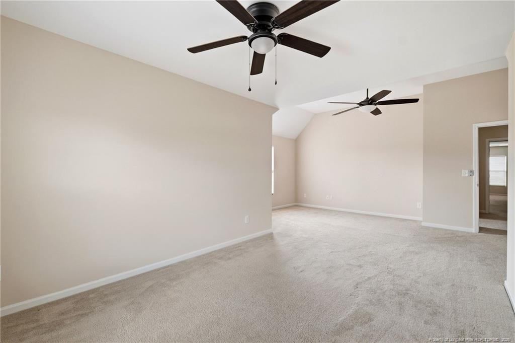 910 Highgrove Drive Property Photo 20