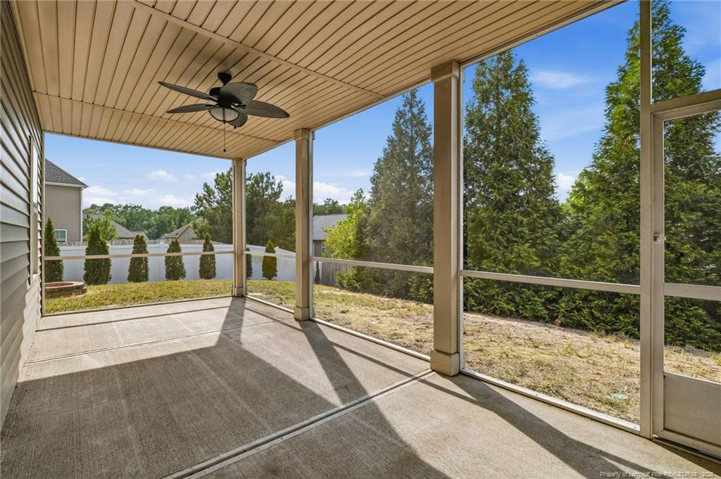 910 Highgrove Drive Property Photo 39