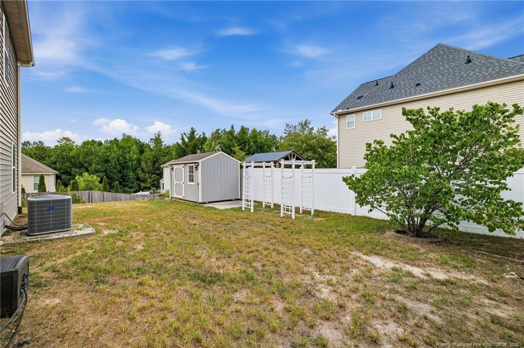 910 Highgrove Drive Property Photo 43