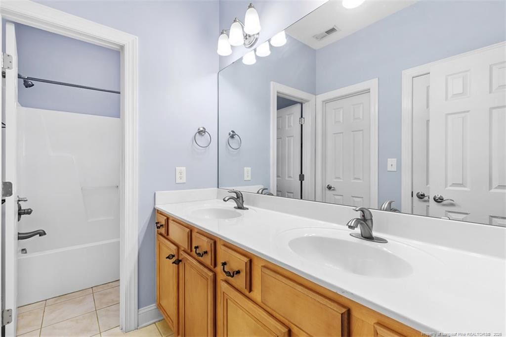 3610 Thornsby Lane Property Photo 17