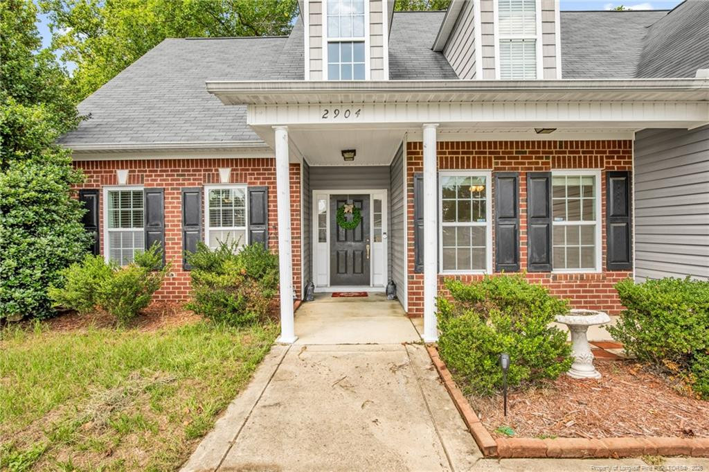 2904 Assurian Court Property Photo 4