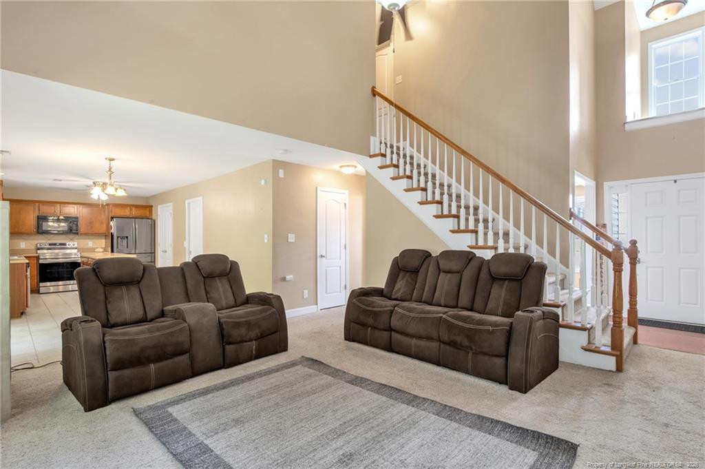 2904 Assurian Court Property Photo 7